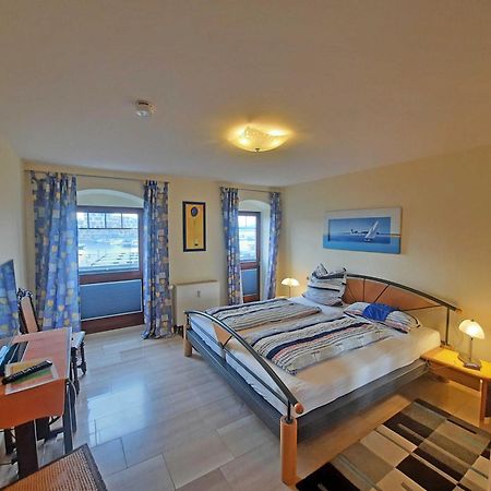 Ferienwohnung "An Der Waterkant" Objekt Id 12050-0 Waren  Exterior foto